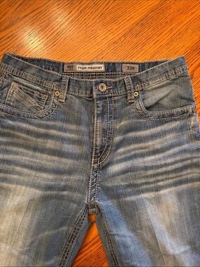 BKE Tyler Straight Men's Jeans - Faded Blue Wash